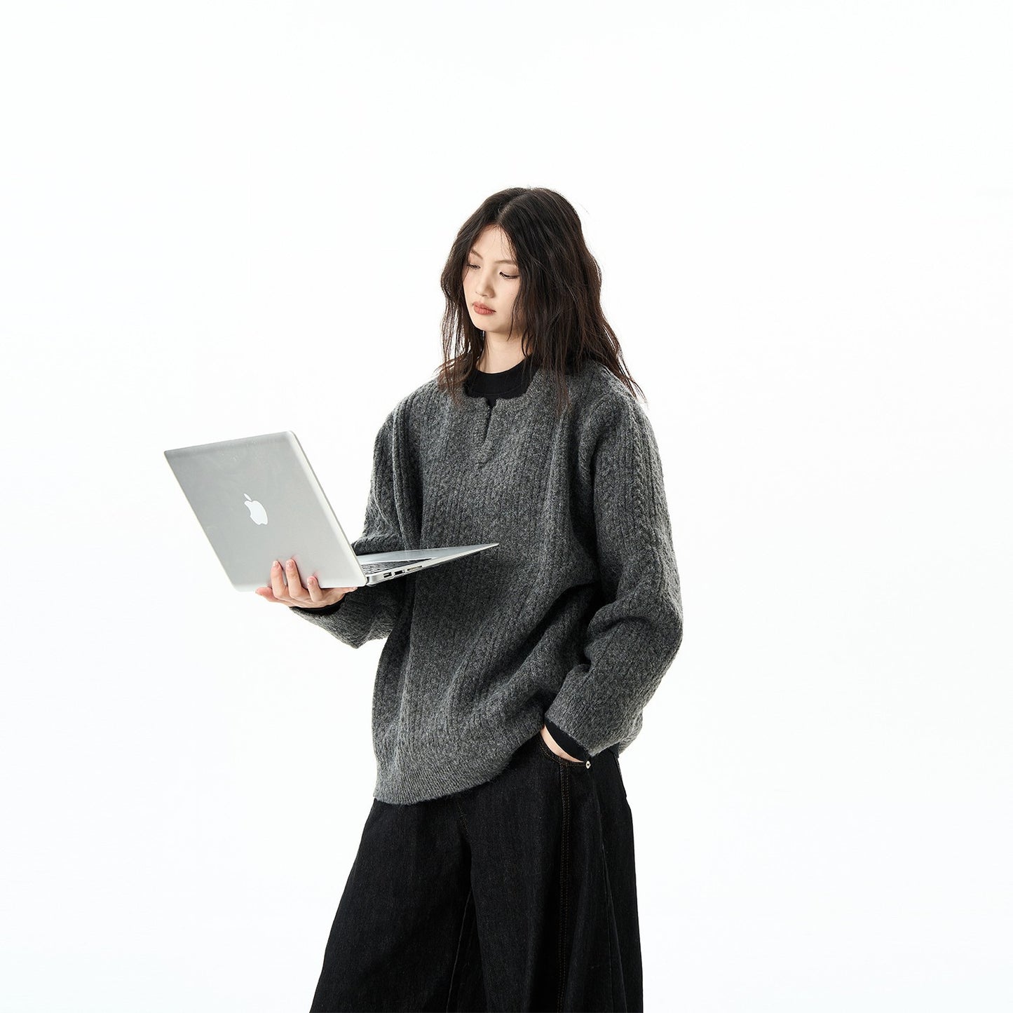 Loose Solid Color American Retro Twist Design Sweater For Women