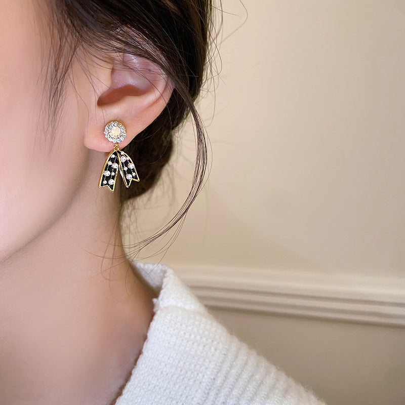 Niche Design High-grade Light Luxury Earrings